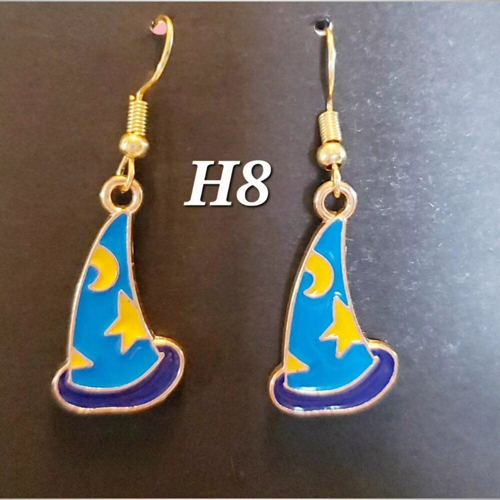 New Hook Earrings - Wizzard Hat - Halloween